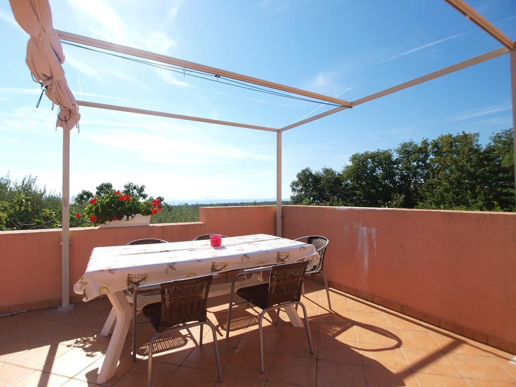 Apartment Luisa 1437 Peruski ภายนอก รูปภาพ