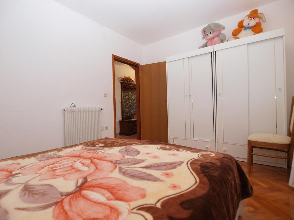 Apartment Luisa 1437 Peruski ภายนอก รูปภาพ